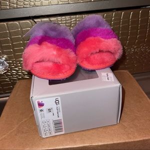 Infant fluffy ugg slides